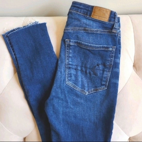 American Eagle Outfitters Denim - American Eagle Super Hi-Rise Crop Jegging Size 2 Denim Skinny Jeans AE